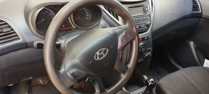 Hyundai HB20 Unique 1.0 Flex 12V Mec. 2019