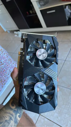 Placa de video 1050 ti 4gb