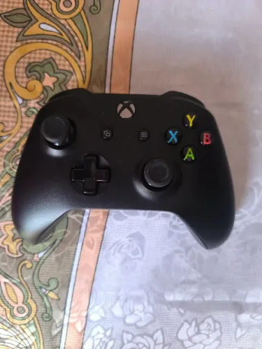 Controle de Xbox Séries S/X Semi Novo ( Envio )