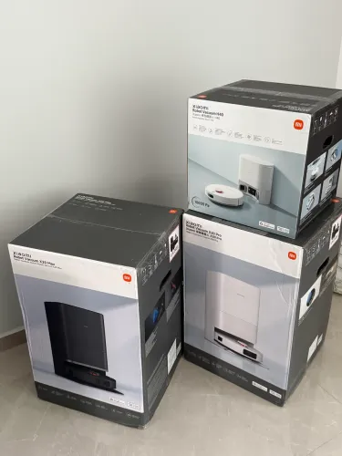 Robôs XIAOMI aspiradores (aspira e passa pano) - novos