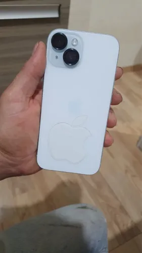 iPhone 15