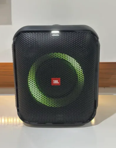 JBL ENCORE 100W potência, semi nova, aceito propostas à vista 