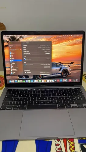 MacBook Pro 13? 2020 Touch Bar i5 8GB SSD 256GB