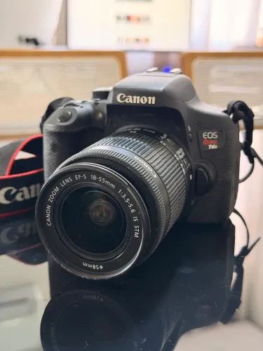 Câmera Canon T6i + 5 Lentes