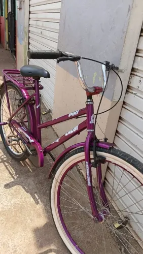 Vende se essa bicicleta nova entrego