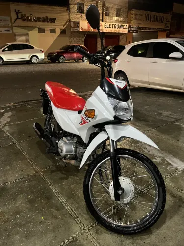 POP 110i ES 25/25  (EMPLACADA)