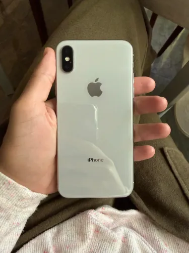 iPhone X em bom estado 