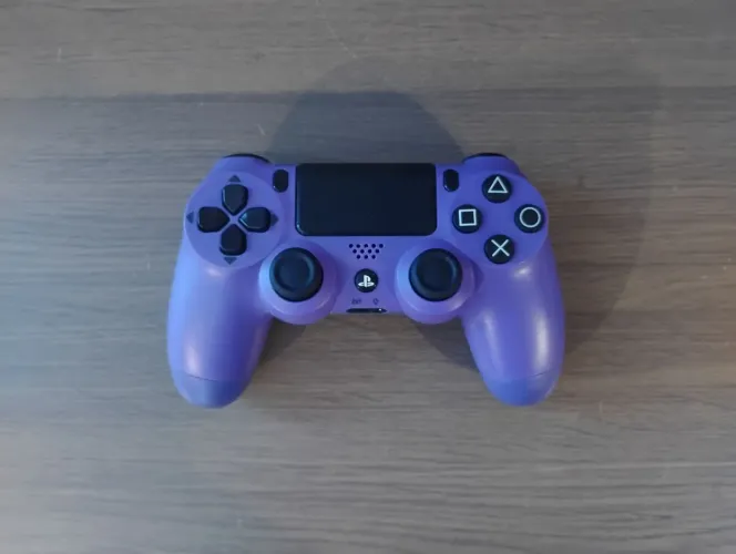 Controle para Ps4 original edição roxa