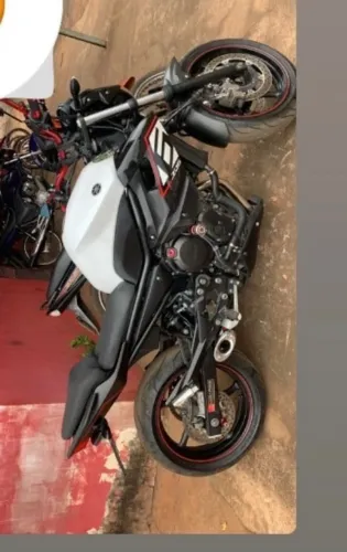 XJ6 
