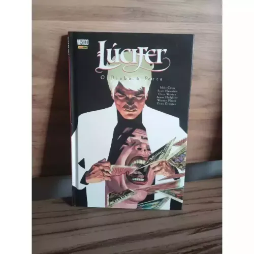 Contos Fabuloso - As Fúrias - Lúcifer o diabo à porta (R$ 40 cada volume)
