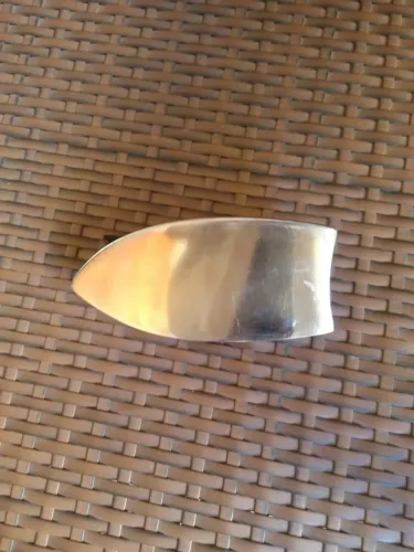 Vendo mini ferro de passa roupa