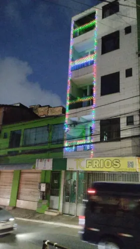 Kitnet's compactos, apresentável, bem localizado quartos suíte e lavanderia.