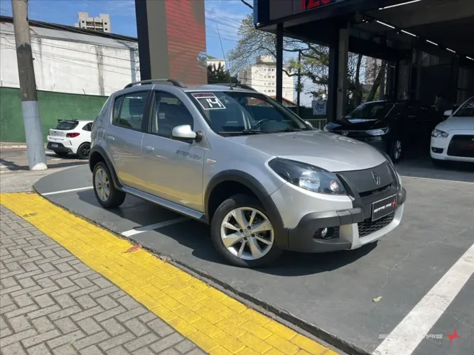 Renault Sandero Stepway Hi-flex 1.6 16V 5P Aut. 2014