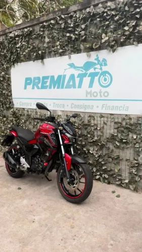 YAMAHA FZ15  PEGO CARRO E MOTO NA TROCA DE MAIOR OU MENOR VALOR
