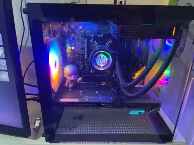 PC gamer Ryzen 55500 rx 9060xt 8gb 32gb Ram DDr4