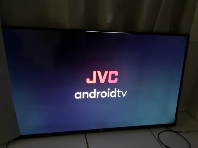 Tv JVC 50 polegadas