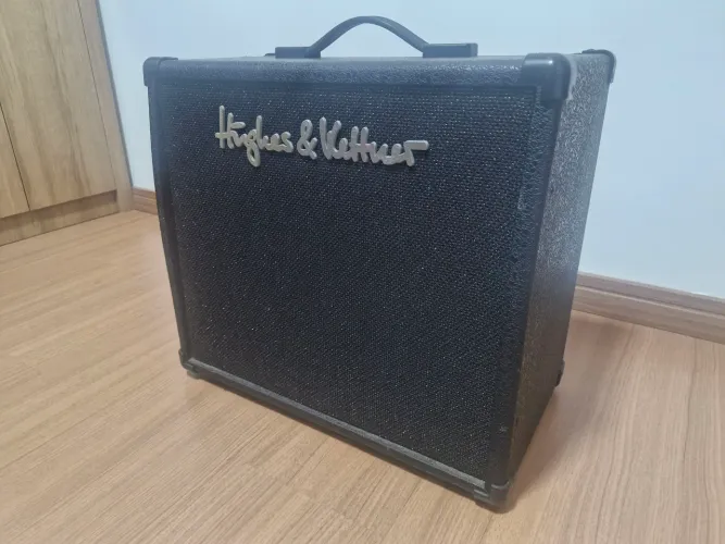 Amplificador hughes kettner edition blue 60r