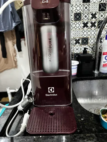 Purificador de Água Electrolux Pure 4x (Modelo PE12G) usado