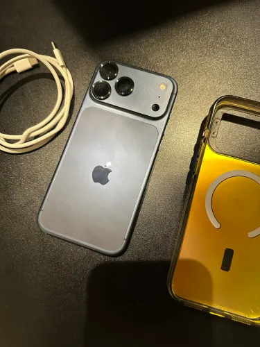 iPhone 17 pro Max 256g (na garantia Apple)