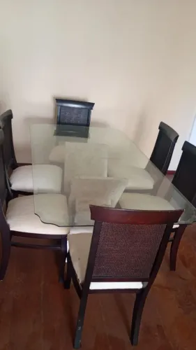 Vendo Mesa de Jantar