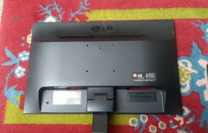 TAMPA TRASEIRA MONITOR LG E-1941SX