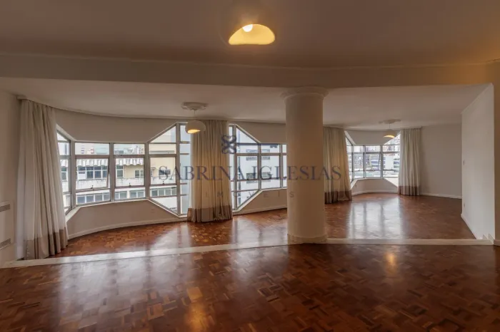 APARTAMENTO AMPLO PARA LOCAÇÃO PRÓXIMO AO SHOPPING CRYSTAL