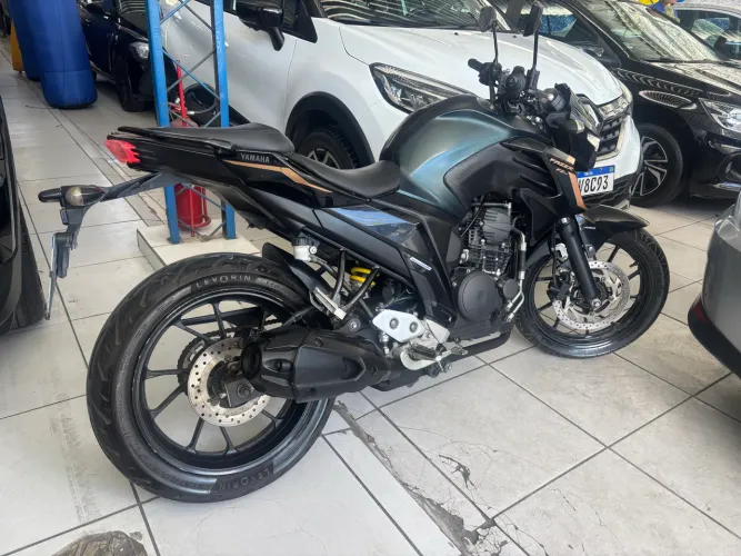 Fazer 250cc 2024