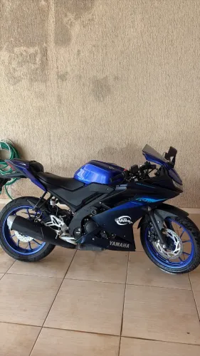 Yamaha R15 25/25 - 7.000km - Único Dono