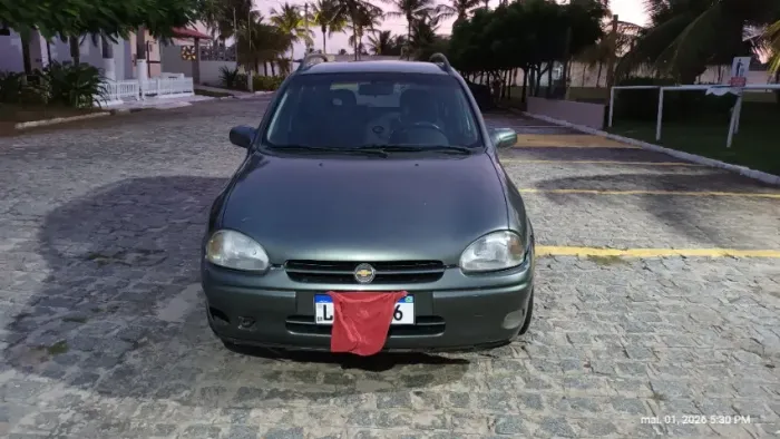 Chevrolet Corsa Wagon GLS 1.6 16V MPFI 4P 1999