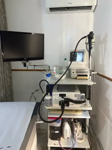 Aparelho de endoscopia digestiva Olympus CV-150