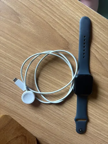 Apple Watch SE 2ª geração, 44 mm, GPS, alumínio, Midnight, com pulseira esportiva