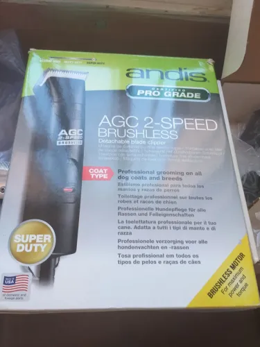 Máquina de tosa andis agc 2 speed brushless profissional 