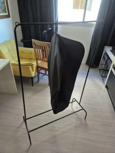 Arara de Roupa