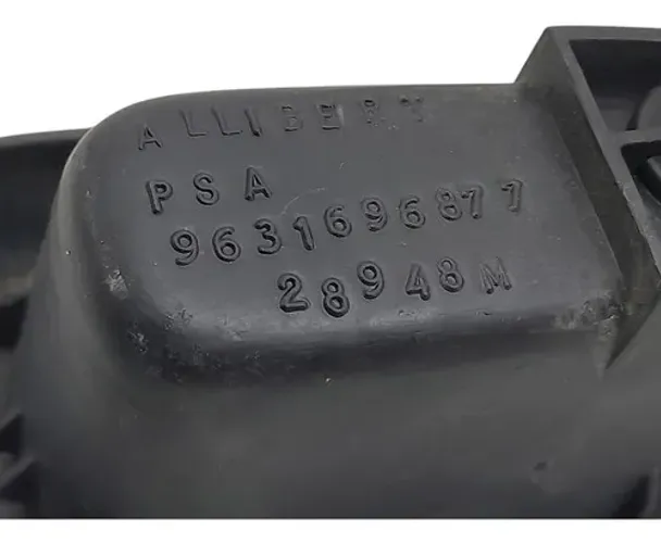 Puxador Porta Traseira Esquerda Peugeot 206 1.4 4p 2007 1831