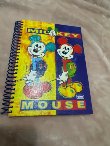 Caderno pequeno raro e antigo Mickey Tilibra- 96 folhas decoradas  