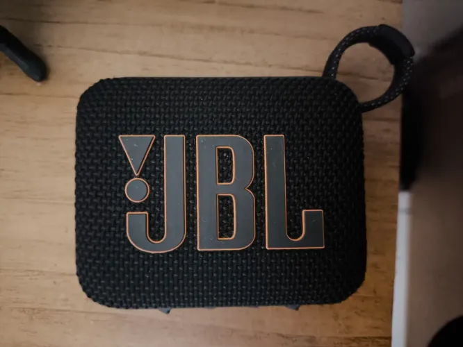 JBL Go 4