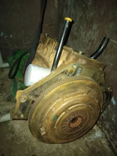 Vendo um motor parcial do corsa wind, motor GM.