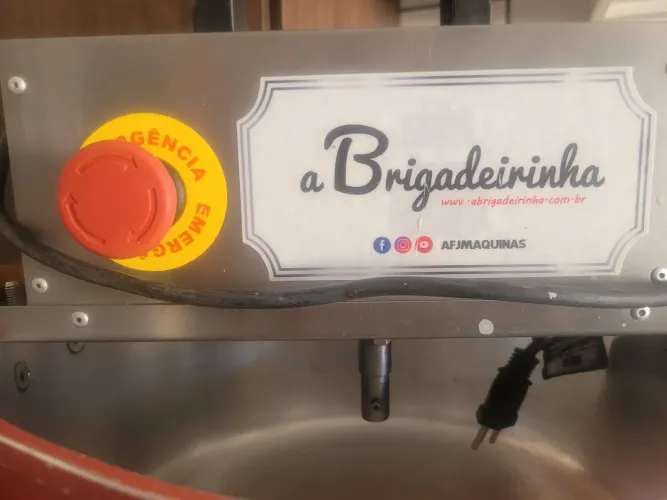 Panela mexedora brigadeirinha