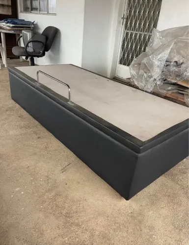 Box cama de solteiro