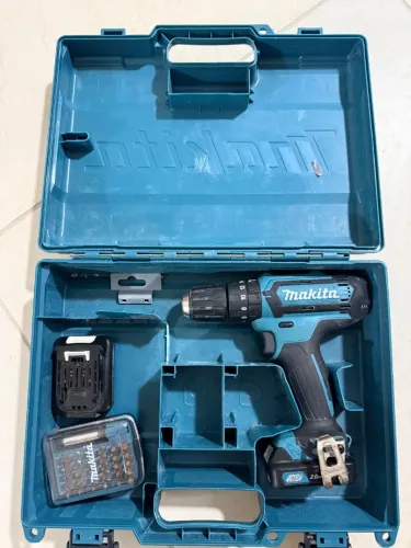ALUGUEL PARAFUSADEIRA/FURADEIRA MAKITA 12V