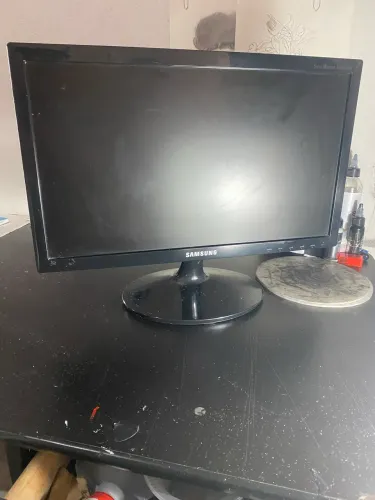 Monitor Samsung SyncMaster 19? - Quase Novo - Funcionando Perfeitamente