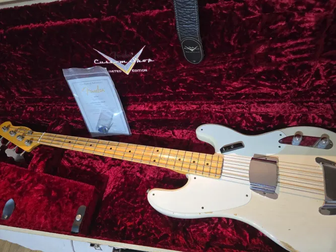 Baixo Fender Precision 55 Custom Shop