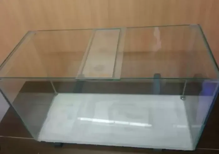 Vendo aquário usado