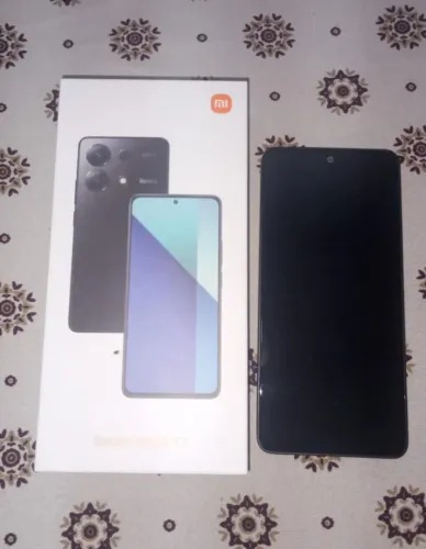 Redmi note 13 256GB Semi Novo completo, Apenas R$600 *