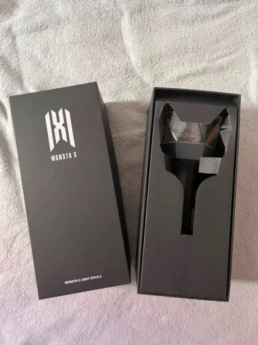 Lightstick Oficial MONSTA X Ver 2+ Decalque Wonho