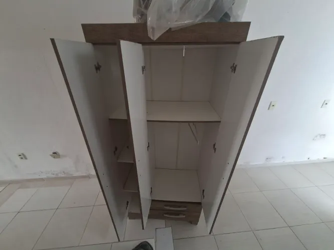 Guarda roupa