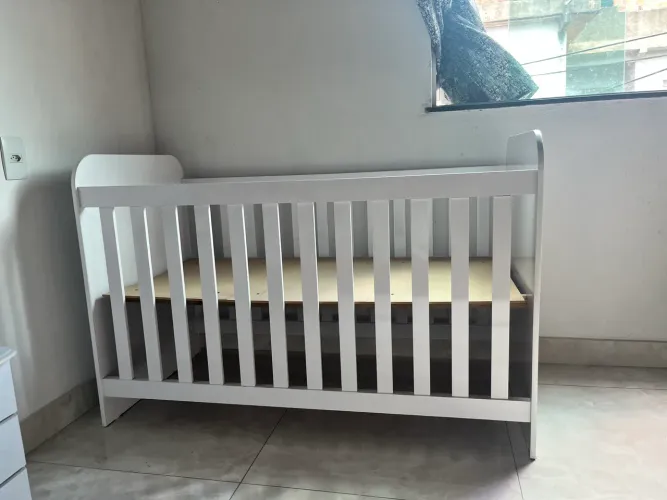 Berço Padrão Branco Henn Labirinto