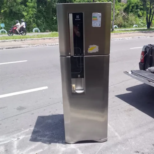 Geladeira duas portas gelo seco