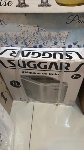 Máquina de Gelo Suggar 12kg