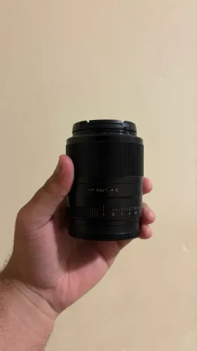 Lente 56 mm viltrox Sony E mount NOVA 